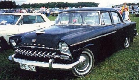 De Soto Diplomat sedan